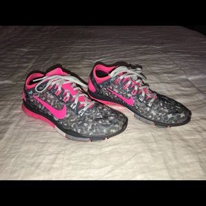 Nike Free TR Connect 2 trainers